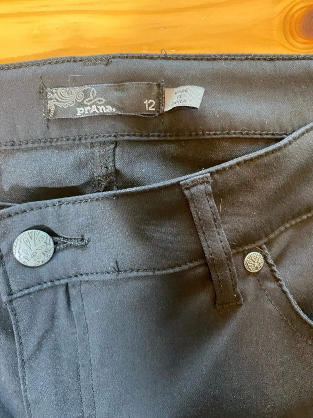 Prana Women's Meme Hiking Trail Pants in Black Size 12 - Picture 6 of 9